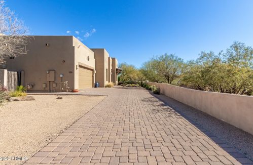 7292 Thorntree Dr, Scottsdale, AZ 85266