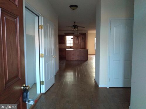 32 Stedtle Ave, Littlestown, PA 17340-1161
