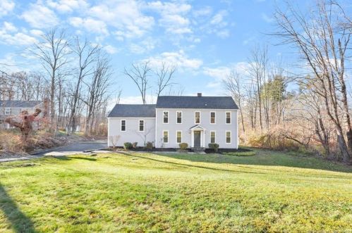 133 Blackman Rd, Ridgefield, CT 06877-4203