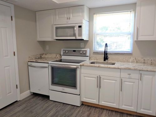 1161 Dot Dr, Altamonte Springs FL  32714-2730 exterior