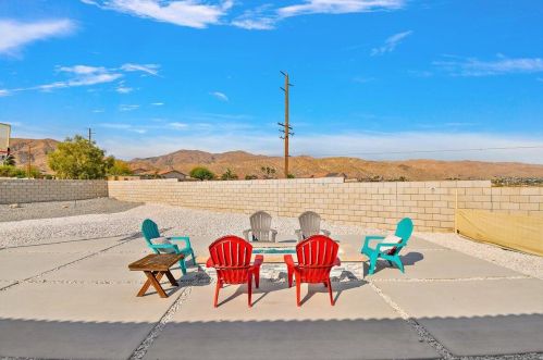 64978 Ray Ct, Desert Hot Springs CA  92240-1447 exterior