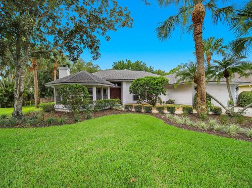 2175 Danforth Cir, Palm City, FL 34990-7706