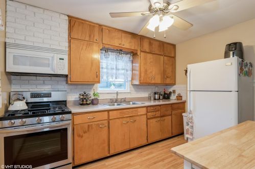 6012 46th Ave, Kenosha, WI 53142-1315