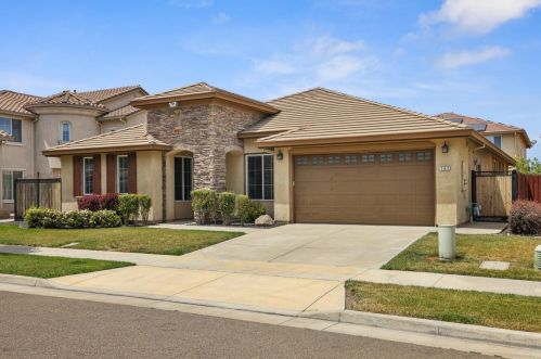 767 Red Barn Pl, Lathrop CA  95330-8975 exterior