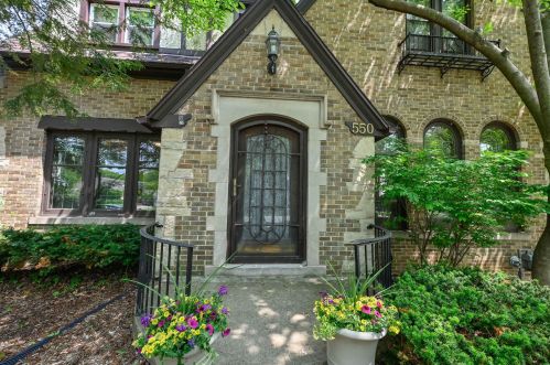 550 68, Milwaukee WI 53214-0016 exterior