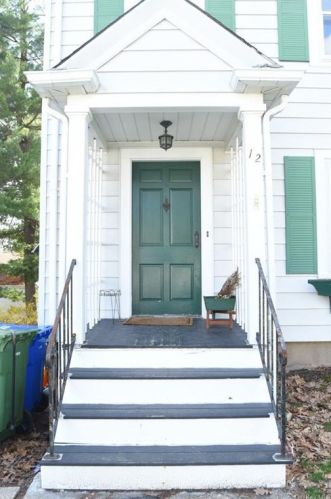 12 Benedict St, Middletown, NY 10940-4207