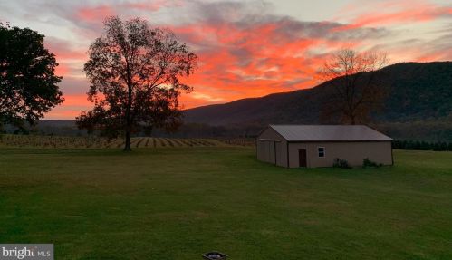 7 Pheasant Run Rd, Molino PA  17961-9183 exterior