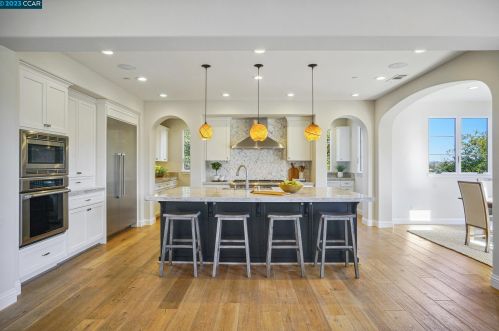 20 Rabble Rd, Orinda CA  94563-3718 exterior