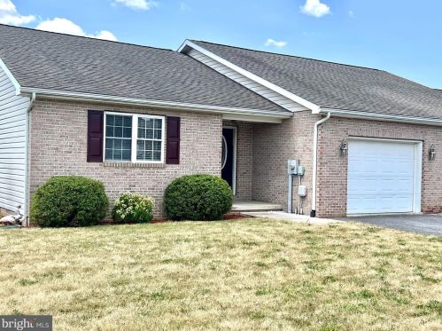 11425 Nicole Dr, Upton, PA 17225-8480
