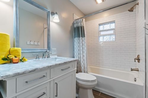 2871 Fernwald Rd, Pittsburgh PA  15217-3148 exterior