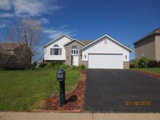 824 Basenji Curv, Prior Lake, MN 55379-4563