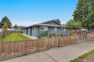 838 3rd Ave, Kent, WA 98032-6128