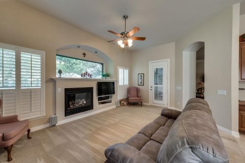 8817 Crestview Dr, Denton TX  76207-8601 exterior