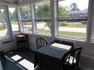 80 Noyes Ave, Stonington CT  06378-2743 exterior
