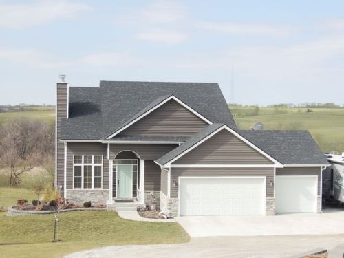 109 Timber Ln, Sandyville, IA 50001-9663