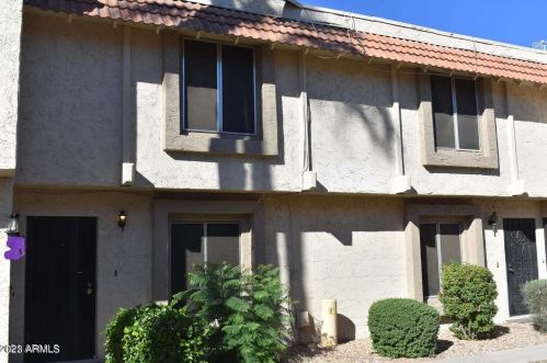 6128 Townley Ave, Glendale AZ  85302-4518 exterior