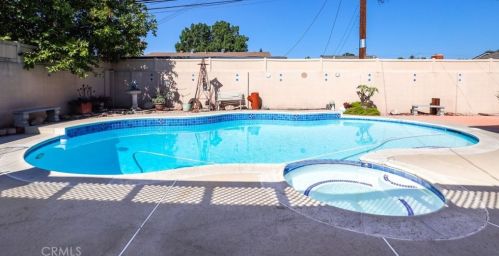 7865 Azalea Dr, Buena Park, CA 90620-1917