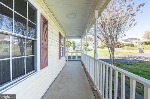 7216 Hearthside Trl, Fredericksburg VA  22407-7478 exterior