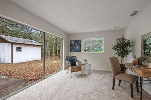 18519 Oshawa Dr, Port Richey FL 34667-5107 exterior