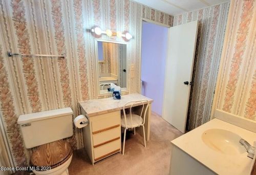 1214 Paurotis Dr, Sebastian FL  32976-7053 exterior