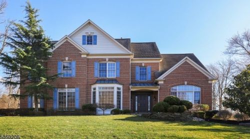 151 Top Of The World Way, Green Brook, NJ 08812-1847