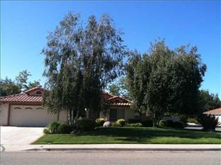 625 Brotherton Rd, Escondido, CA 92025-6481