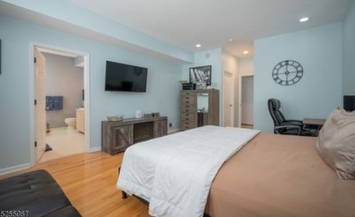 4 Evergreen Way, Mount Arlington NJ  07856-1377 exterior
