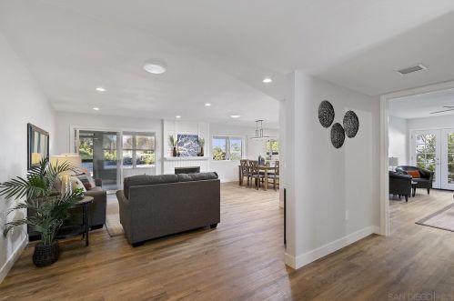 16356 Relindo Ct, San Diego, CA 92128-3035