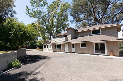 2917 Tavern Rd, Alpine CA  91901-3141 exterior