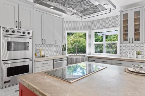 584 Andover Dr, Anaheim CA  92807-4606 exterior