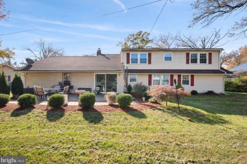 42 Edison Ln, Willingboro NJ  08046-2406 exterior