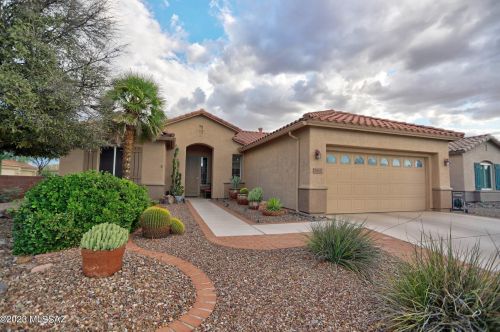 7613 Starry Night Ln, Tucson, AZ 85743-5159
