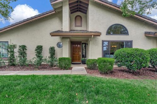3306 Lake Albano Cir, San Jose, CA 95135-1471