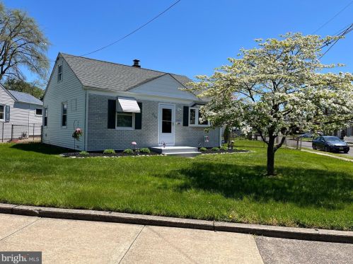 204 Samdin Blvd, Trenton, NJ 08610-3935
