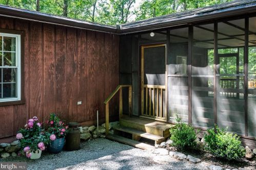 241 Blue Smoke Ln, New Market VA  22844-3815 exterior