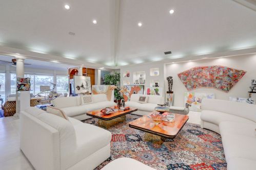 5215 Estates Dr, Delray Beach FL  33445-4385 exterior