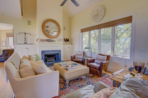 367 Pelican Flight Dr, Isle Of Palms SC  29451-9411 exterior