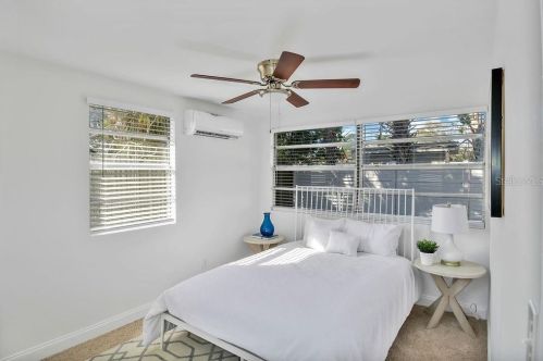 4480 16th St, Saint Petersburg FL  33703-4428 exterior