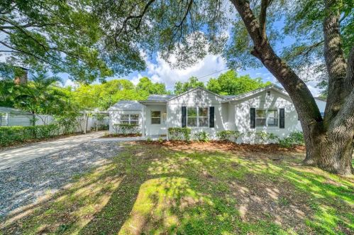 2310 Delaney Ave, Orlando, FL 32806-3015