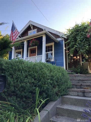 1215 Elizabeth Ave, Bremerton, WA 98337-1728