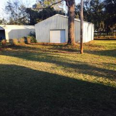 216 Canal St, Bonneau, SC 29431-8530