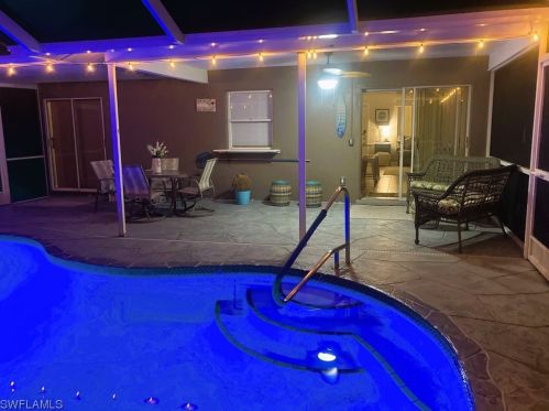 1035 16th Pl, Cape Coral, FL 33909-1700