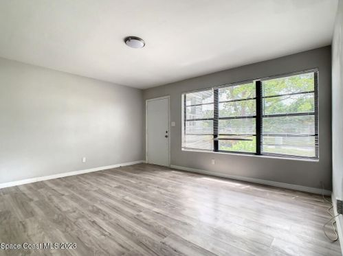 1401 Point Dr, Cocoa FL  32922-6465 exterior