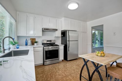 11271 Zapata Ave, San Diego CA 92126-1722 exterior