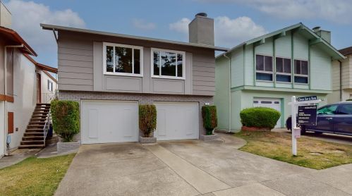 37 Canterbury Ave, Daly City, CA 94015-4435