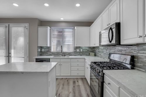 43610 Ortona St, Temecula CA  92592-3878 exterior