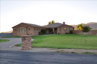 6828 186th Ave, Waddell, AZ 85355-9522