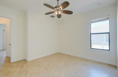 5240 20 Ave, Cape Coral FL  33990-4815 exterior