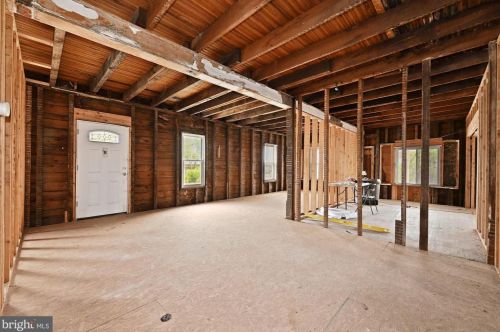 446 Billingsport Rd, West Deptford NJ  08066-2209 exterior