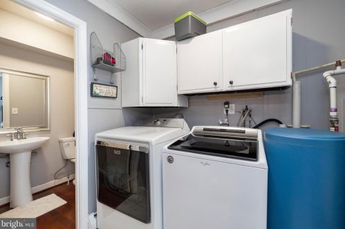 1298 Marshallton Thorndale Rd, Downingtown PA  19335-3754 exterior